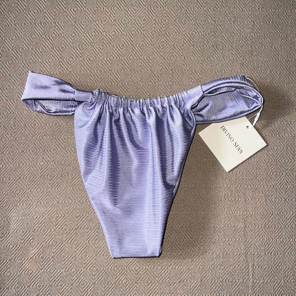 ANA DE BRETAÑA / LAVENDER SILK - BOTTOM